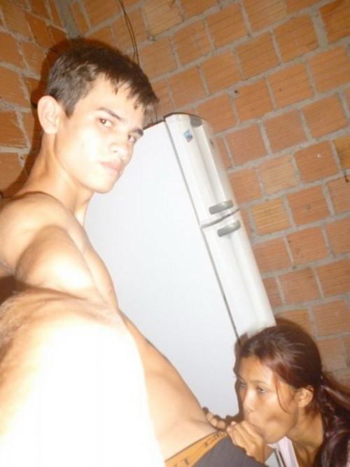 filipinoporn:He is so proud that his girlfriend knows how to give head like a whore.That’s one hell 