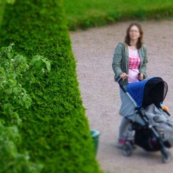 #Peterhof. #Moments &amp; #portraits 21/37  #Lenka &amp; #green #portrait #Vlad #girl #girls #mother #moms #baby #transport #carriage #rest #walk #sister #tree #trees #colors #colours #travel #smile