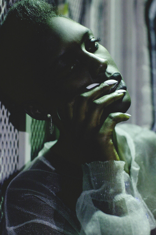 passaxpassa: Jodie Smith &amp; Shaun Ross by Naomi Shon source | more on tumblr Jodie Smith &