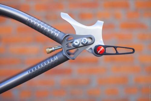 strange-measure:  Triton Bikes