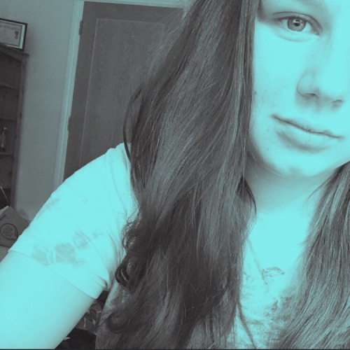 suiteheartsjpg:I was tagged by celestiangst suntheo + cloudsandtea for the six selfie thing idrk wha