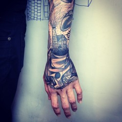 peteraurisch:  This is Max from Brasil. I did his arm 1 1/2 years ago. Now we did his Hand! Thank you my friend!