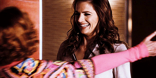 alwayswiththecoffee:martha and kate hugs (✿◠‿◠)