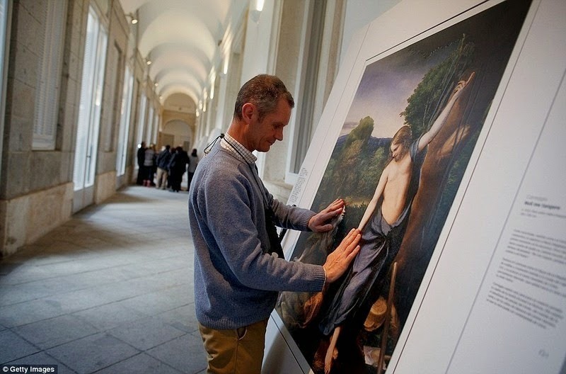 ryanpanos:Touch The Prado | ViaThe Prado Museum in Madrid has open up a new exhibition