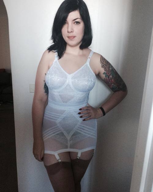 the-nylon-swish: It’s been a @ragoshapewear week!