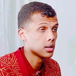 lesbianstromae:Stromae performing “formidable” for Vogue 