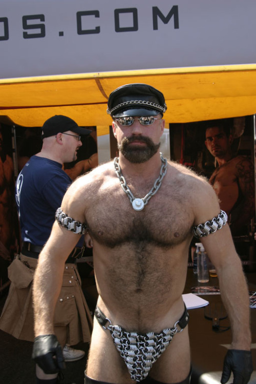 nippig:  http://nippig.tumblr.com/archive