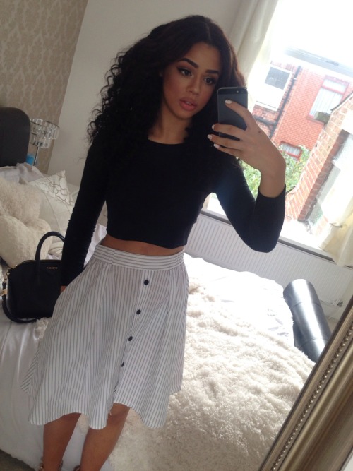 aaliyahroyle:  @aaliyah_jhene  😍
