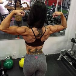 Musclegirlsinmotion:  Muscle Girls In Motion