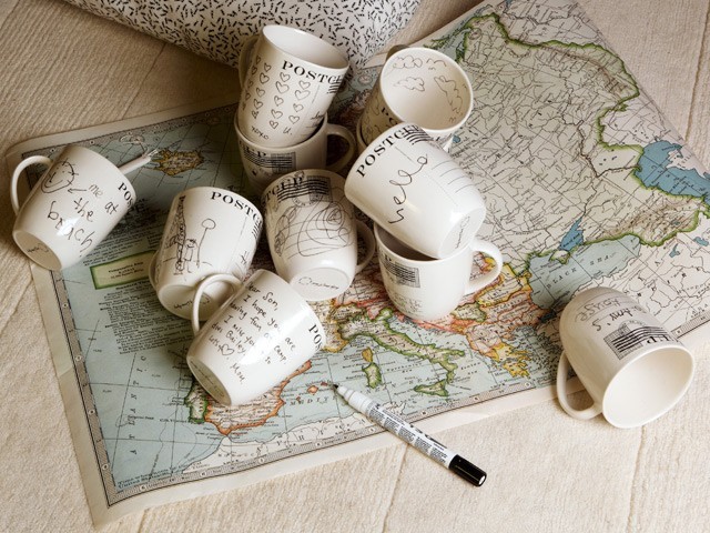 myidealhome:  Sunday Shopping: “Postcup”, handmade postcard mug. Apply your own