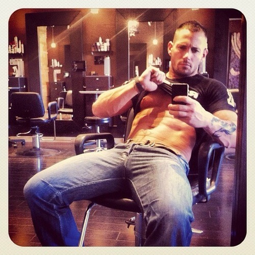 hyper-masculine:  HYPER-MASCULINE ♂► http://hyper-masculine.tumblr.com/ ◄ 