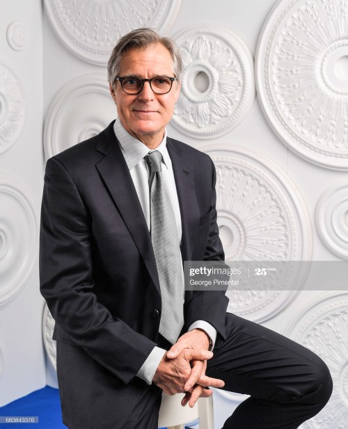 destin-friends:sziapuka:takahashikiyotaka:my favorite 3046👨‍❤️‍👨❤️🥰😍Love Henry Czerny….. he’s a MEGA DILF