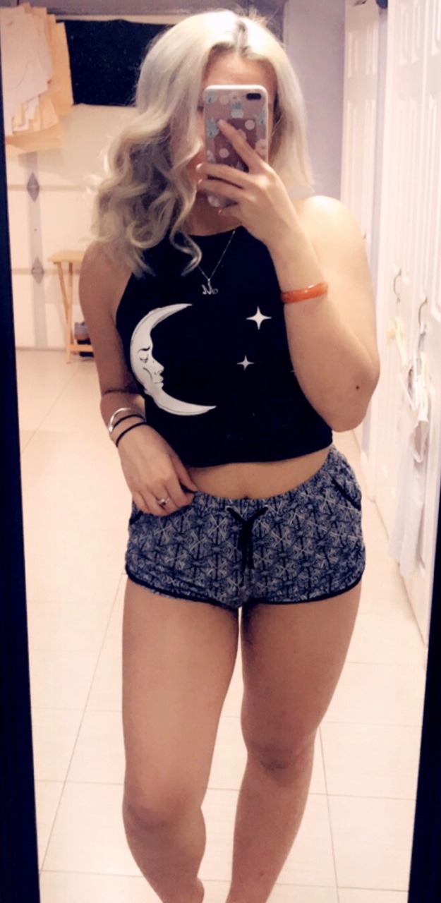 littlekitten199788:  I feel fat😭😓 