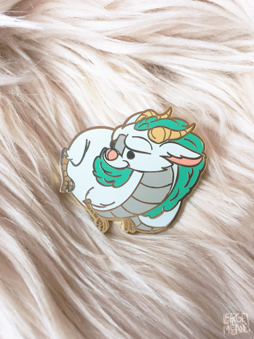  Hello (: A little post to announce that my ghibli enamel pins will be soon avalable on internet :D 