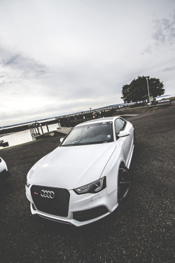 modernambition:  RS5 | MDRNA | Instagram