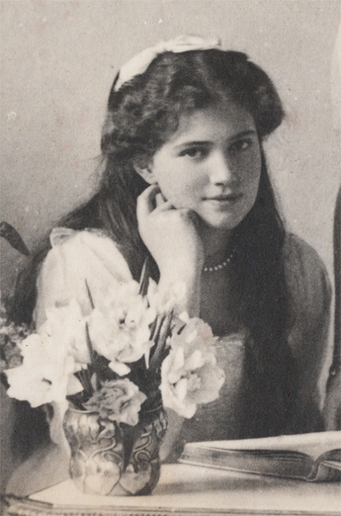 romanovsonelastdance:Grand Duchess Maria Nikolaevna of Russia, 1914.