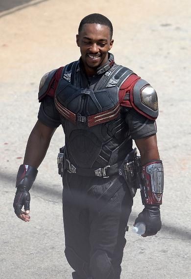 Porn photo lesbianfalcon: Sam Wilson Appreciation post