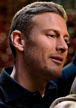 Tom Hopper As Charlie Fletcherin LOVE IN THE VILLA (2022)dir. Mark Steven Johnson