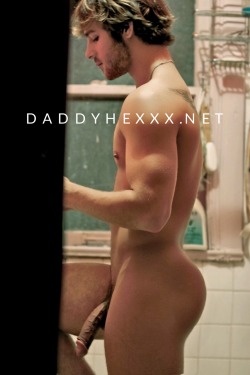 juseatthedamncake:  daddyhexxx:  Damn that phat pussy yo…   DADDYHEXXX.NET  www.JUSEATTHEDAMNCAKe.tumblr.COM