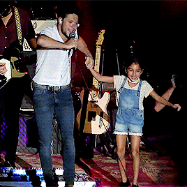 toomuchtoasks: Niall making Jade’s dream come true