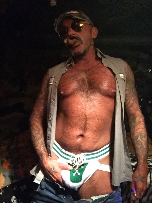 mydaddymen:  more?http://mydaddymen.tumblr.com/post/153496281211