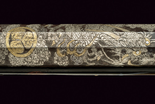 Ornate Japanese matchlock musket with Tokugawa markings, mid 19th century.