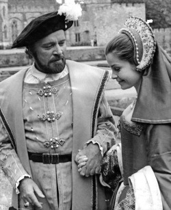 mademoisellelapiquante:    Richard Burton and Geneviève Bujold in Anne of the Thousand Days - 1969