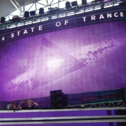 alohahn:  Tritonal! #asot600mia #trance #tritonal