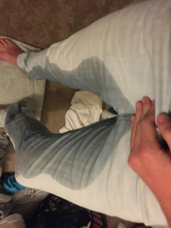 lo-and-daddy:  Daddy was nice and little for me and had a bit of an accident. He really had to go a lot and soaked his jeans. -Lo