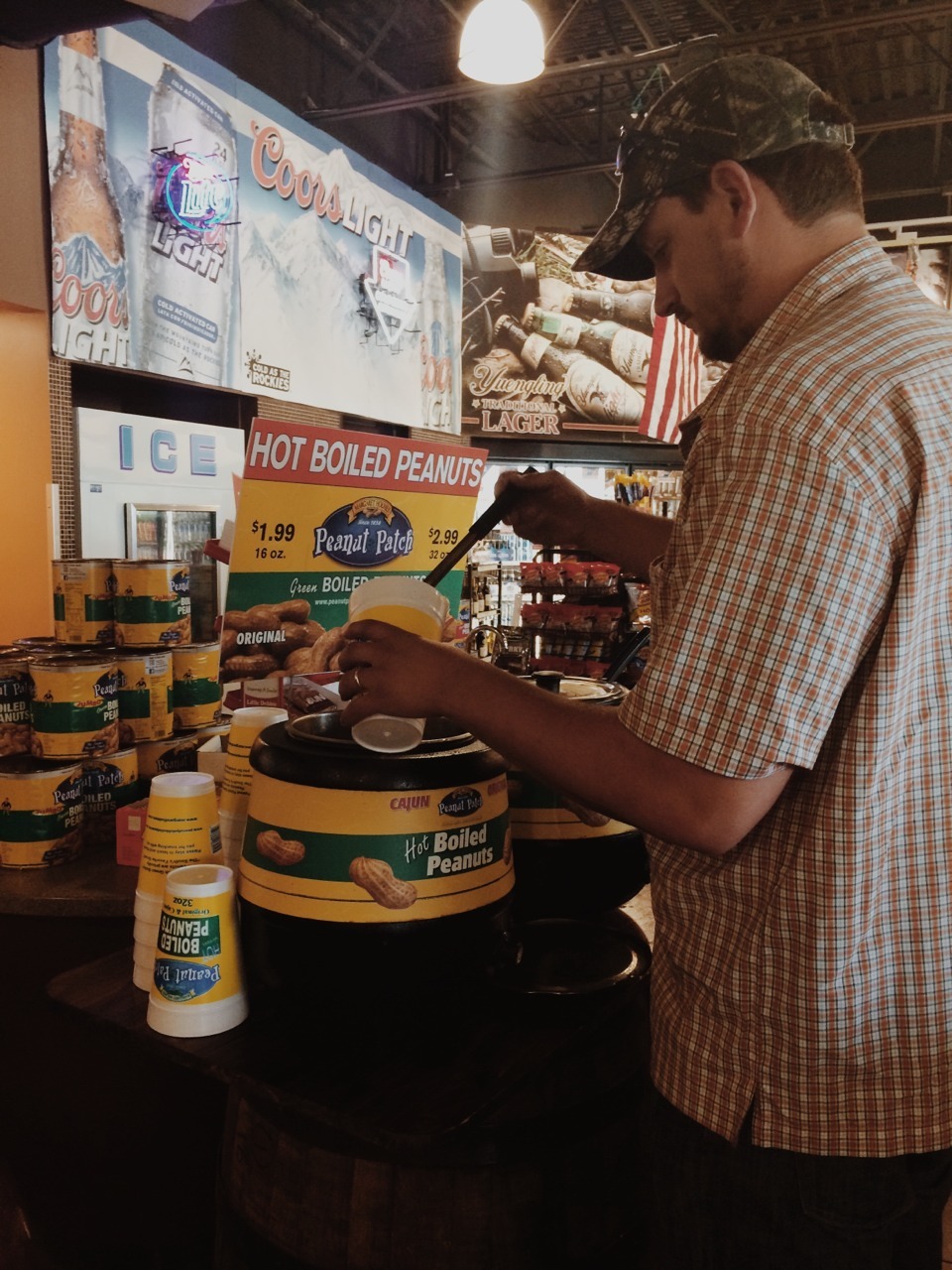 Some Alabama / Georgia snaps.
1-2: struck gold at a ‘Bama gas station in the form of boiled peanuts (a Southern delicacy where raw peanuts are easily acquired) + sweet tea.
3-6: Stone Mountain. I wrote a fuming post about this earlier and deleted it....