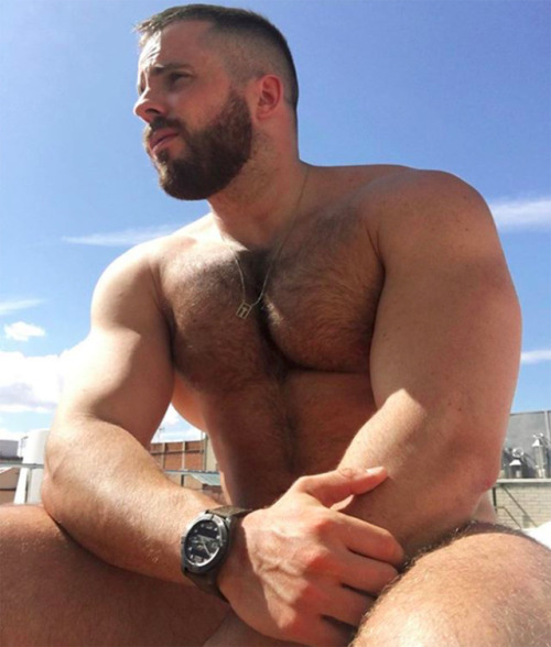 beefymenandmeatballs: thebeefzone:  IG:frandullon86 porn pictures