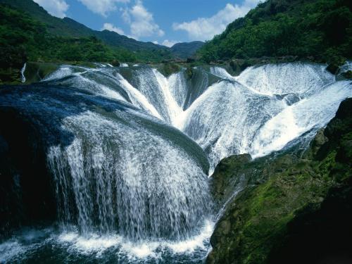 Pearl Shoal Waterfall - Jiuzhaigou, China