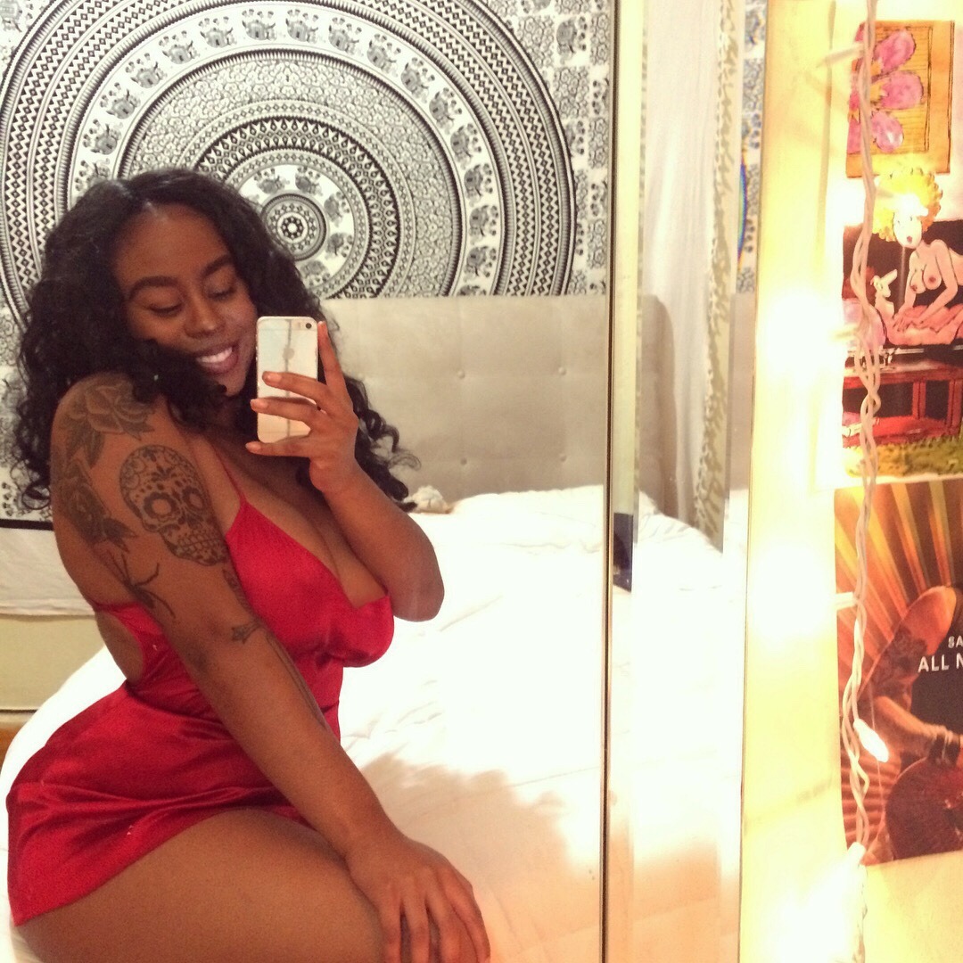 deebott:  fkabonnesalope:  i had a mini self photo shoot last night. IG: @trinitysinferno