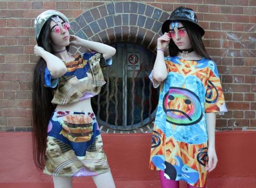 tein-clothing: NO FRILLS TWINS WORE TEIN CLOTHING &lt;3 WWW.TEINCLOTHING.COM