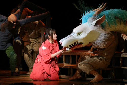 tanuki-kimono:[Spirited Away] currently on stage at the Imperial Theatre Tokyo, with amazing puppe