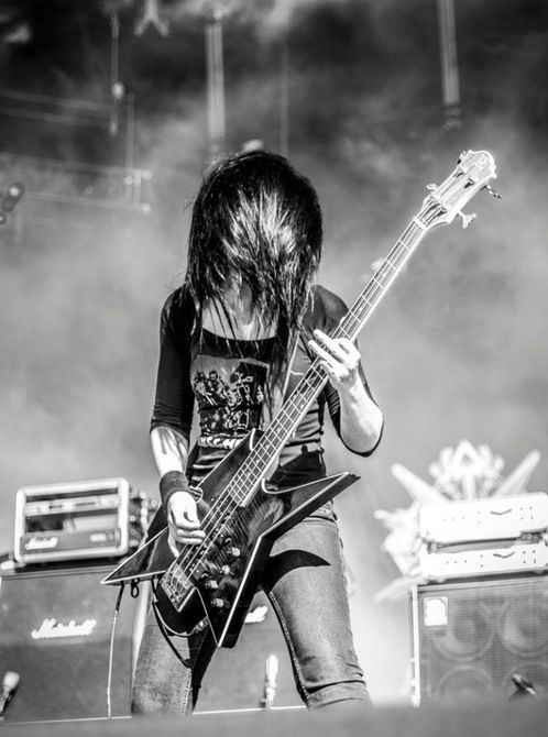 Jo Bench
Bolt Thrower