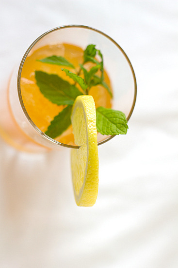 Porn foodffs:  Ginger-Tea Lemonade  Really nice photos