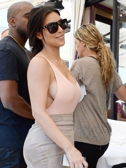 kimkanyekimye:  A little side boob never