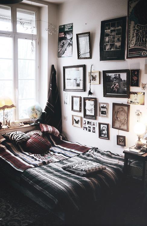 paranoid:  vintage blog☯✝ 