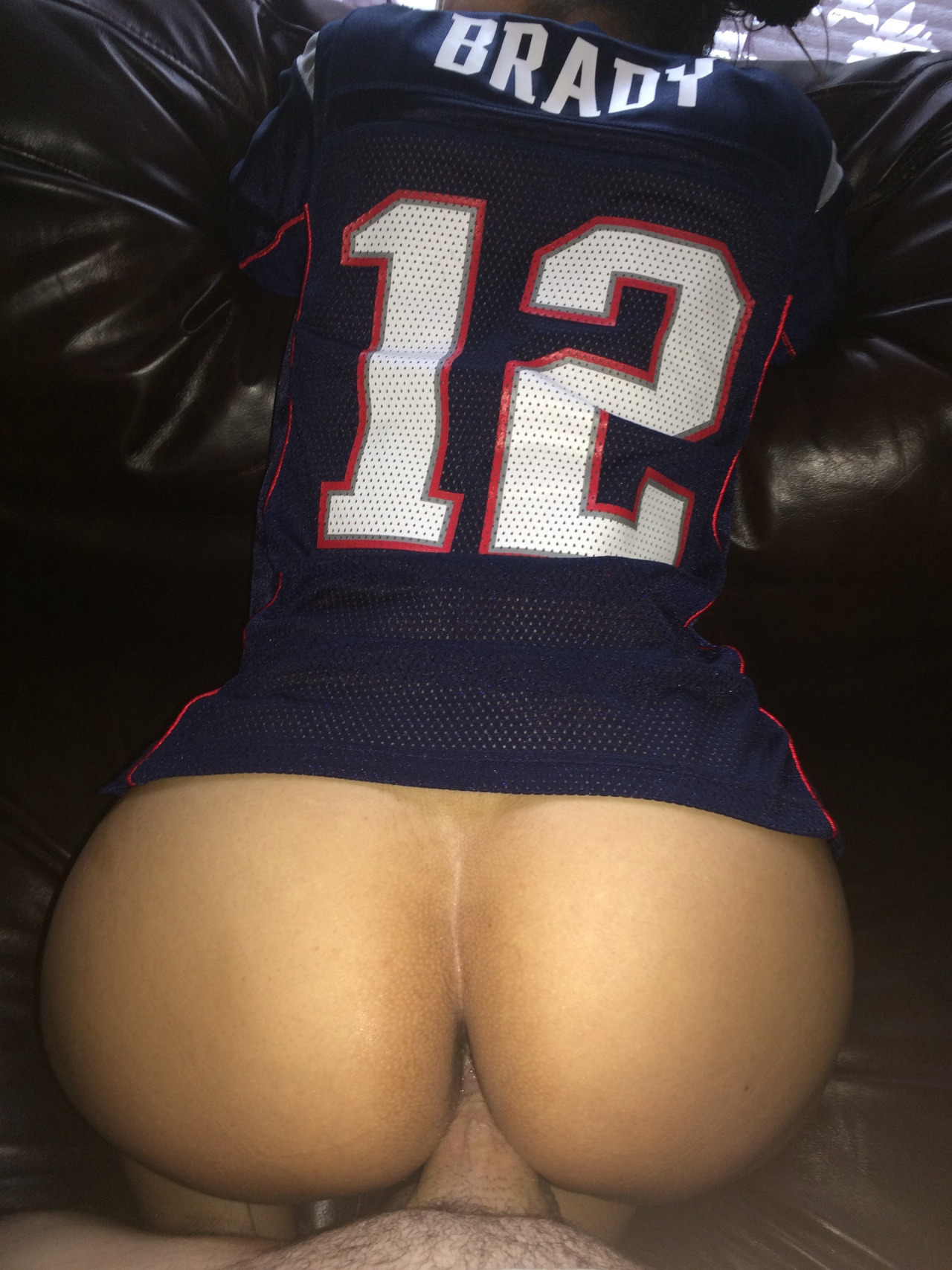 BAREBACK 33