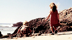 winterfel-blog:  You mustn’t be afraid to dream a little bigger, darling. 