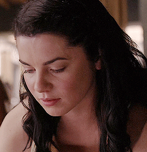 JESSICA GRACE SMITH As DIONAin SPARTACUS: GODS OF THE ARENA (2011)