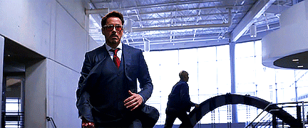 the-kitteh:bill-longbow:tonydaily:tony stark + being prepared for the worstThe ws punches Tony full 