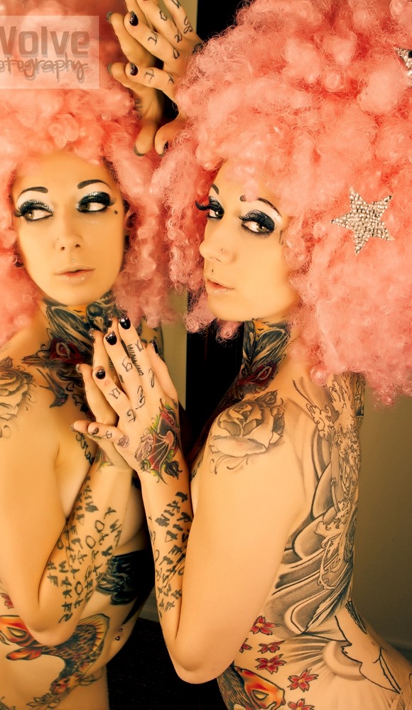 stunningtattoobabes:  Source:Sexy Inked Girlsstunningtattoobabes