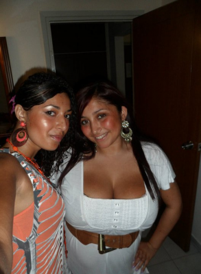 biggirlsareyummy:  MASSIVE FUNBAGS