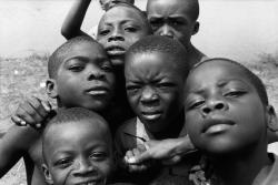 fotojournalismus: Cameroon, 1972. Photo by Abbas 