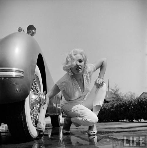 Porn photo mrandmrseventwofive:  Mamie Van Doren (and