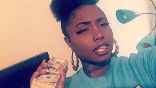 heyyreene:  An anon said “you must be a broke bitch to sell nudes”  Think again and never assume my financial situation based on how I make money 💰 im my own sole provider at 19😂  If you give it all to god you can be blessed too ….