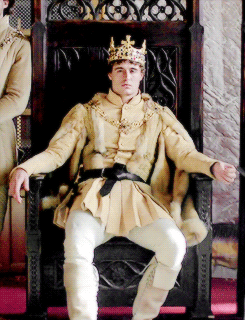 cortegiania:Favourite The White Queen outfit (male) asked by @anakinren♂ Mary’s favourite