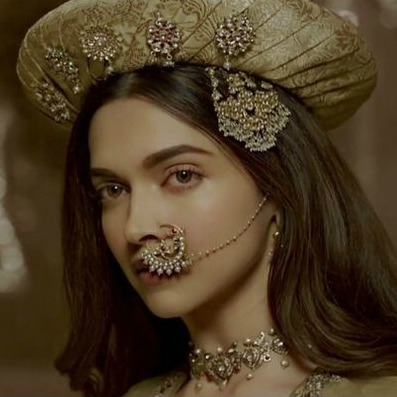 5starkutti:mastani ft. nose rings